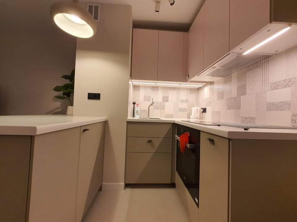Apartment Mlociny Metro 3 *